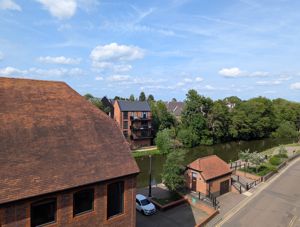 Photo 11- click for photo gallery